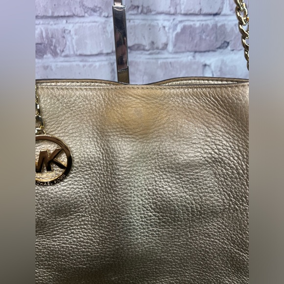 Michael Kors Jet Set Chain Large Shoulder Tote Pale Gold Metallic Leather - Picture 3 of 15
